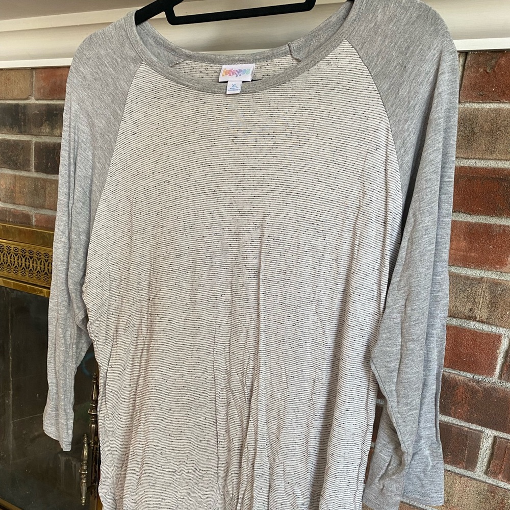 XL LuLaRoe Randy T